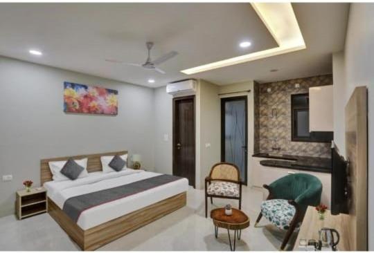 Vibe Hotel Noida Ngoại thất bức ảnh